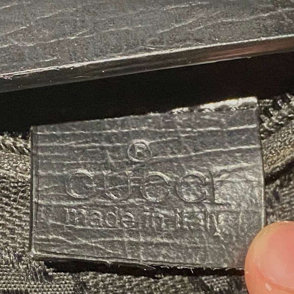 Gucci Sidebag - Picture 6 of 9